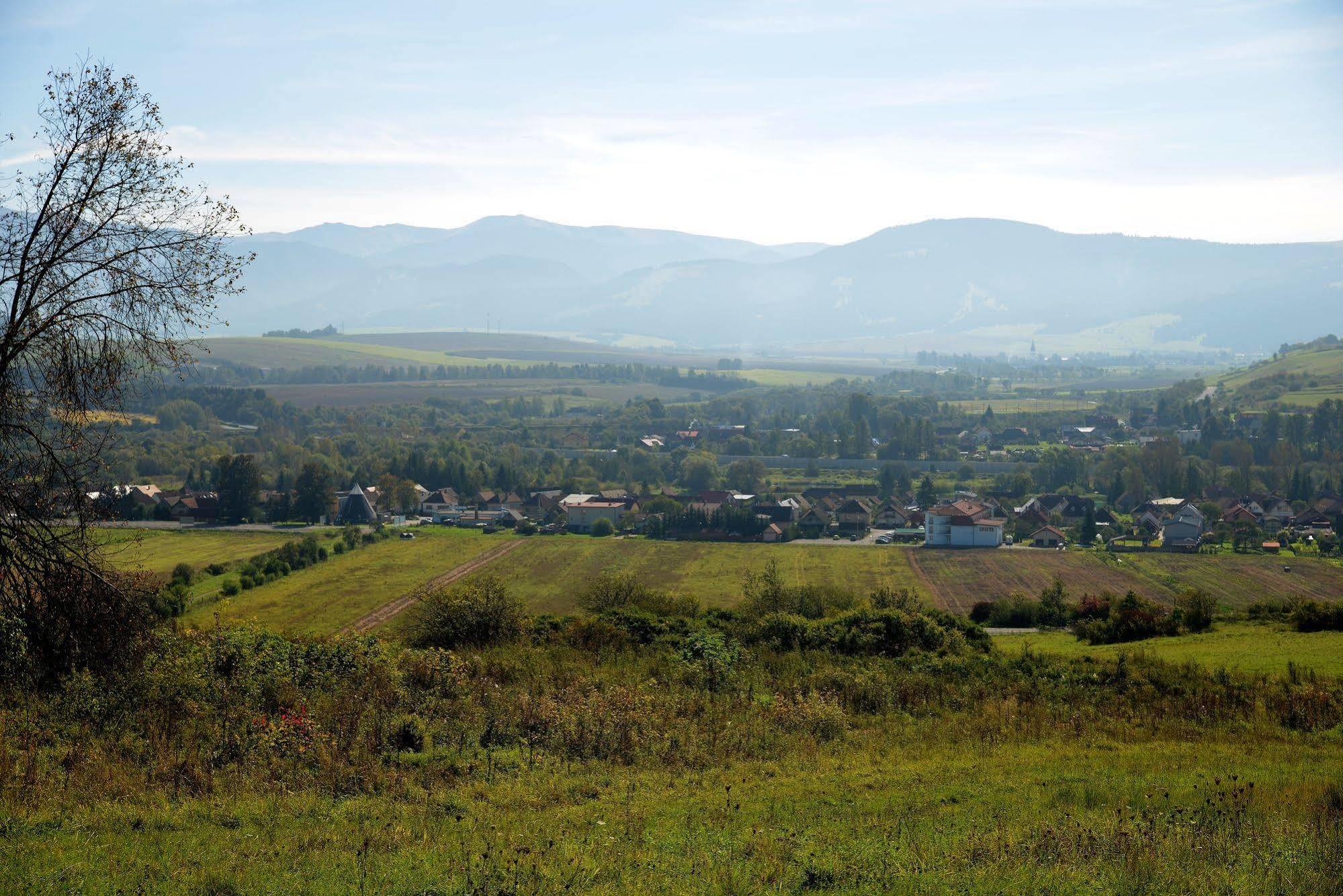 Penzion Agrothermal Besenova Bagian luar foto